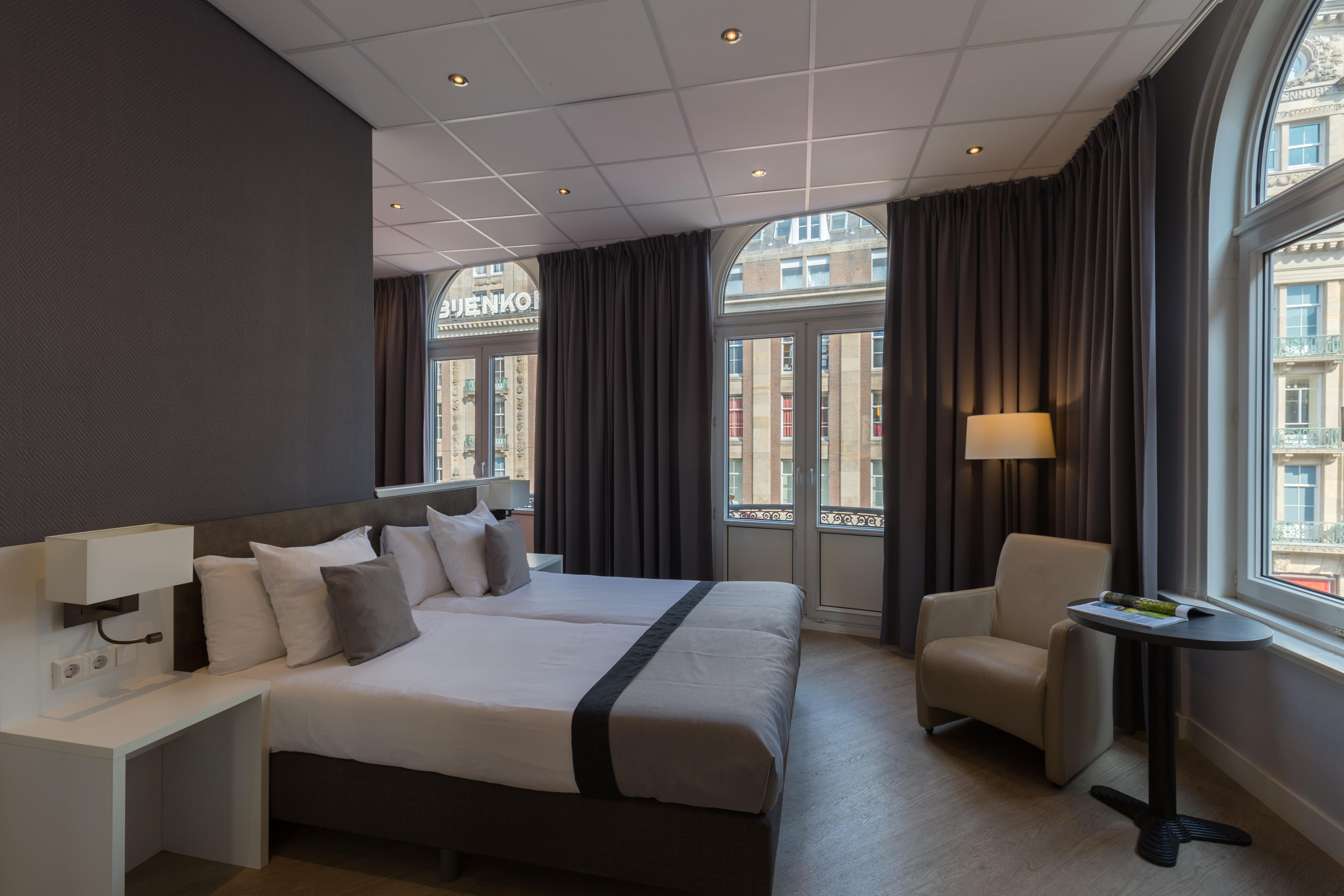 Hotel Amsterdam De Roode Leeuw Экстерьер фото