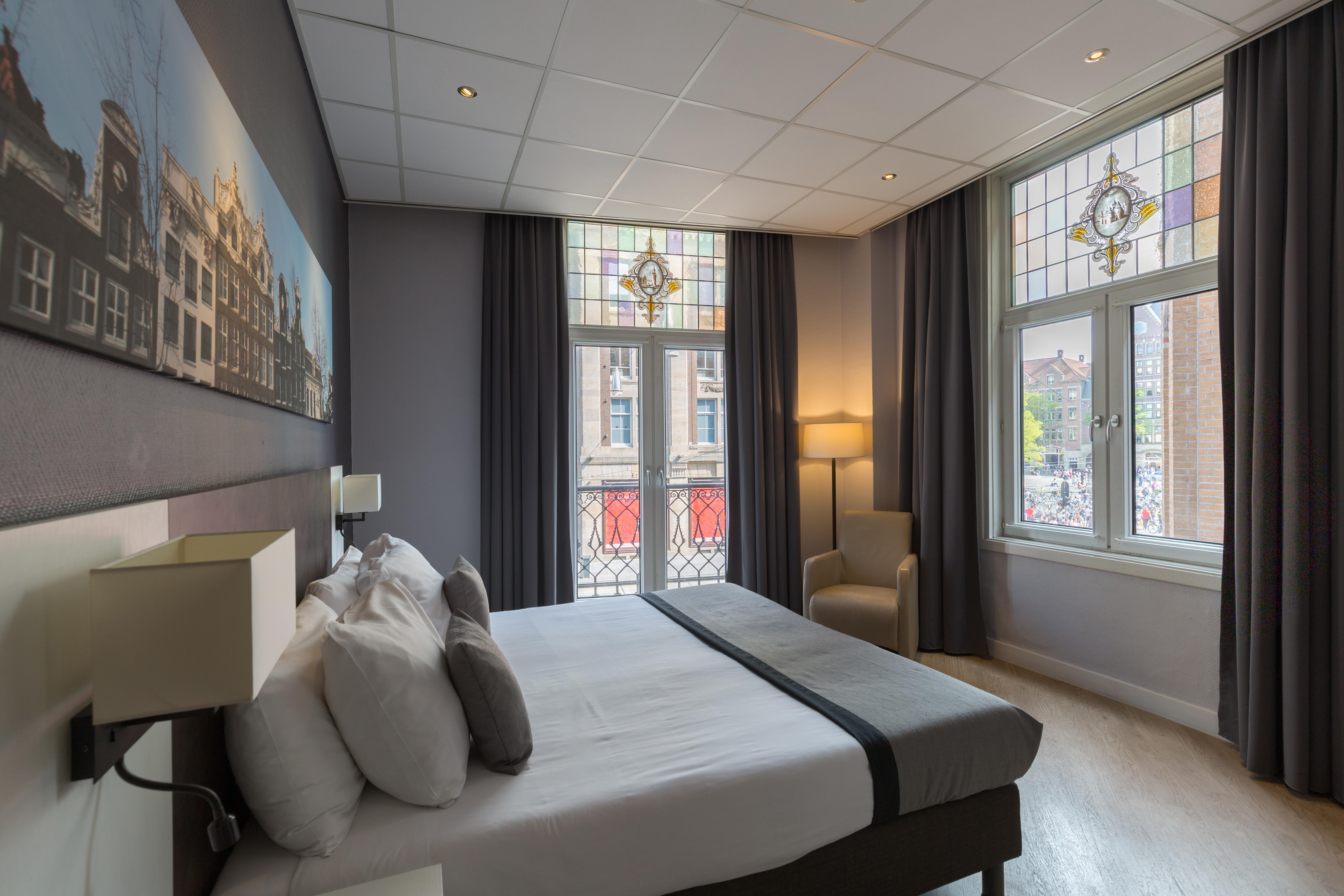 Hotel Amsterdam De Roode Leeuw Экстерьер фото